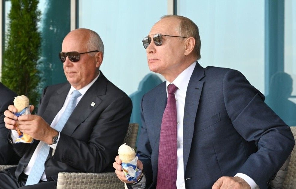 Rostec CEO Sergei Chemezov and his longtime friend Vladimir Putin at the MAKS-2021 international air show outside Moscow