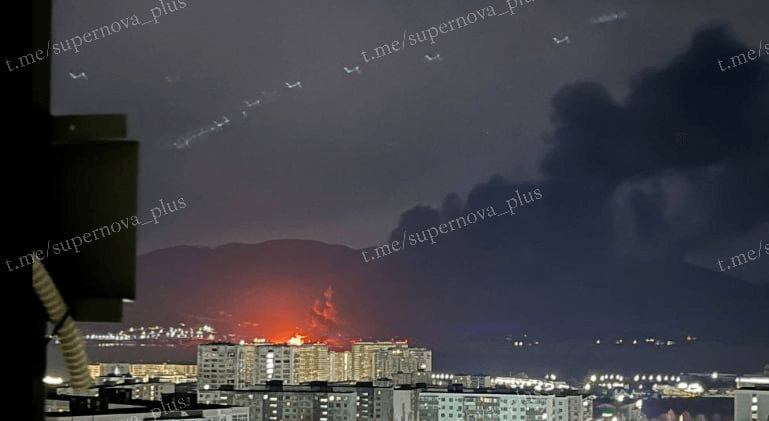 A fire in the Russian port of Novorossiysk on March 2, 2026. Photo: Supernova+