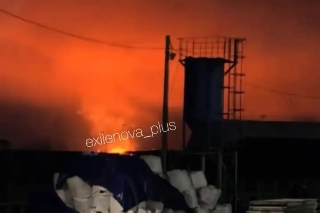 A fire in Russia’s key oil export hub of Ust-Luga in the Leningrad Region. Source: Exilenova+