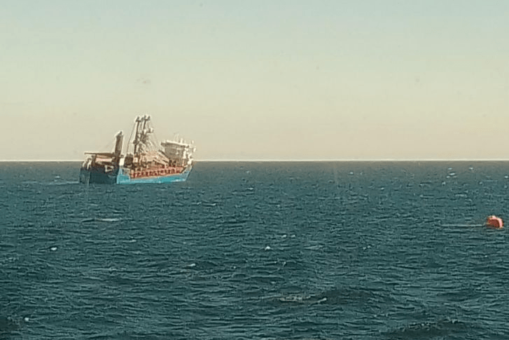 Photo: The cargo ship Ursa Major, listing after an explosion / CNN