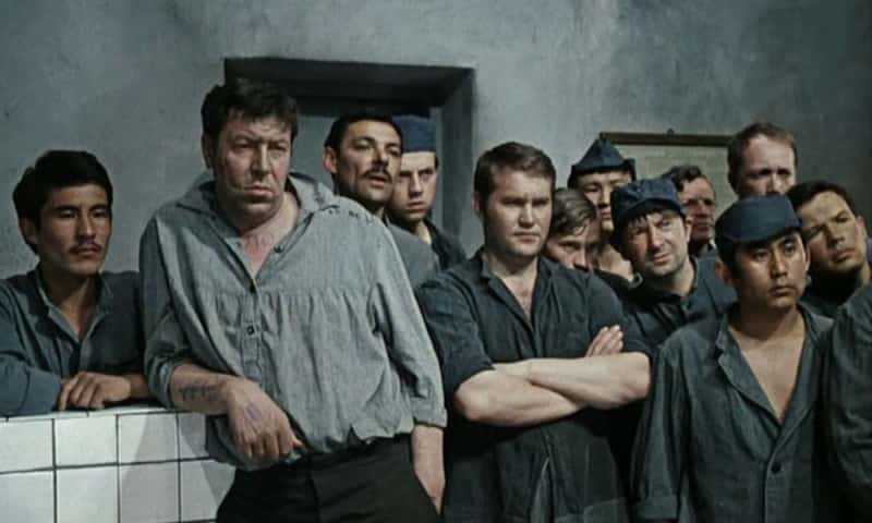 «Нет судов. Нет свиданий. Нет передач». Ольга Романова о том, как российские заключенные лишились последних прав из-за коронавируса