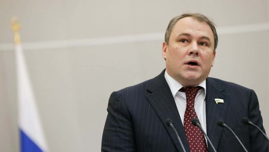 Петр Толстой заявил, что американские конгрессмены приняли российские аргументы в пользу запрета иностранного усыновления. Почему это неправда