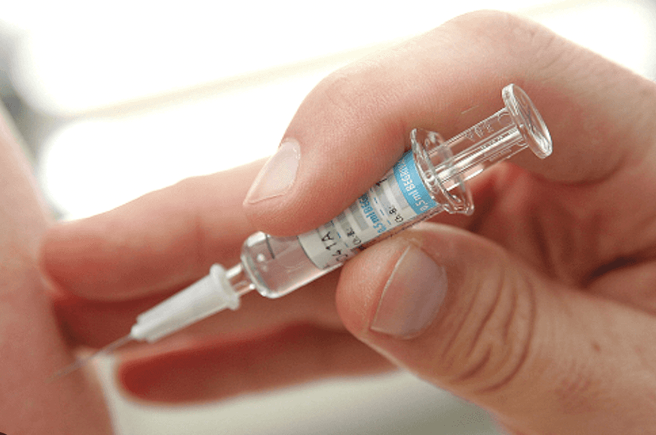 Во многих частных клиниках Москвы закончились вакцины от кори. Случаи заражения выявлены уже в 44 регионах