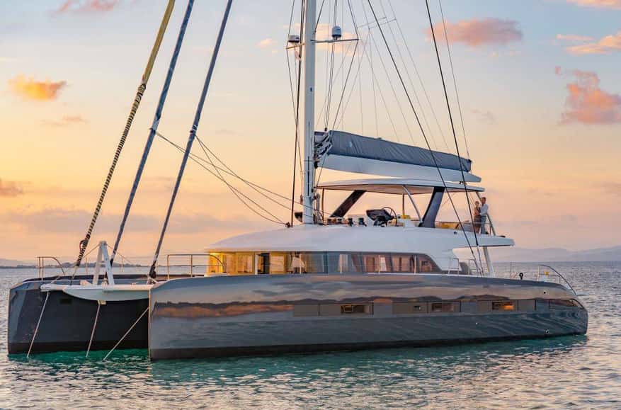 The “Immortal Dreamer”: Putin’s family still buys its yachts and spare parts for private jets in the West, despite sanctions