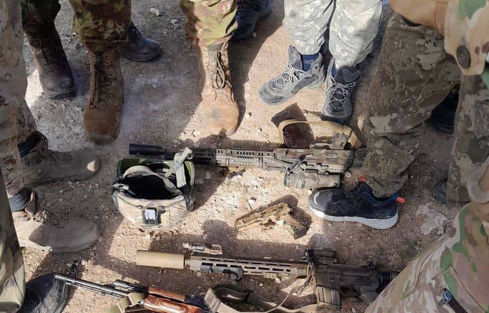 В Сирии оппозиция начала наступление на позиции Асада в Алеппо. Среди российских военных есть погибшие