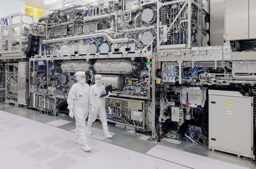 Dutch authorities arrest Russian engineer over industrial espionage in microelectronics