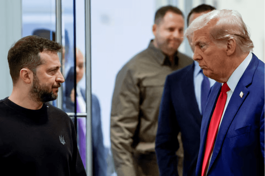 «Не слишком удачливый комик уговорил США потратить $350 млрд». 5 фейков Трампа о Зеленском