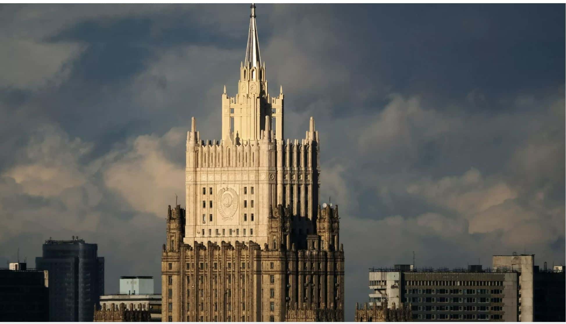 МИД РФ: Любой сценарий размещения войск НАТО в Украине категорически неприемлем для России