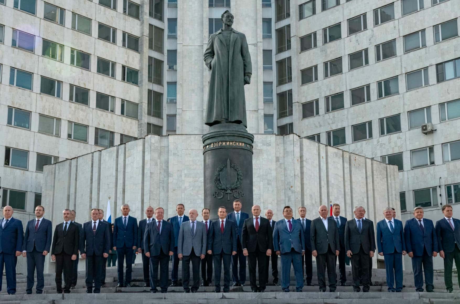 Drunk driving and prostitutes: Members of Russia’s Foreign Intelligence Service have taken to denouncing their colleagues