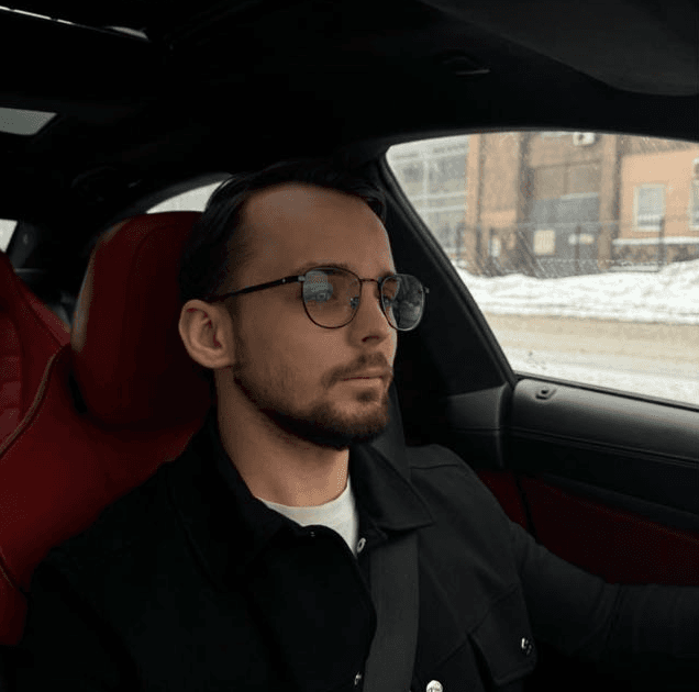 Павел Углянский