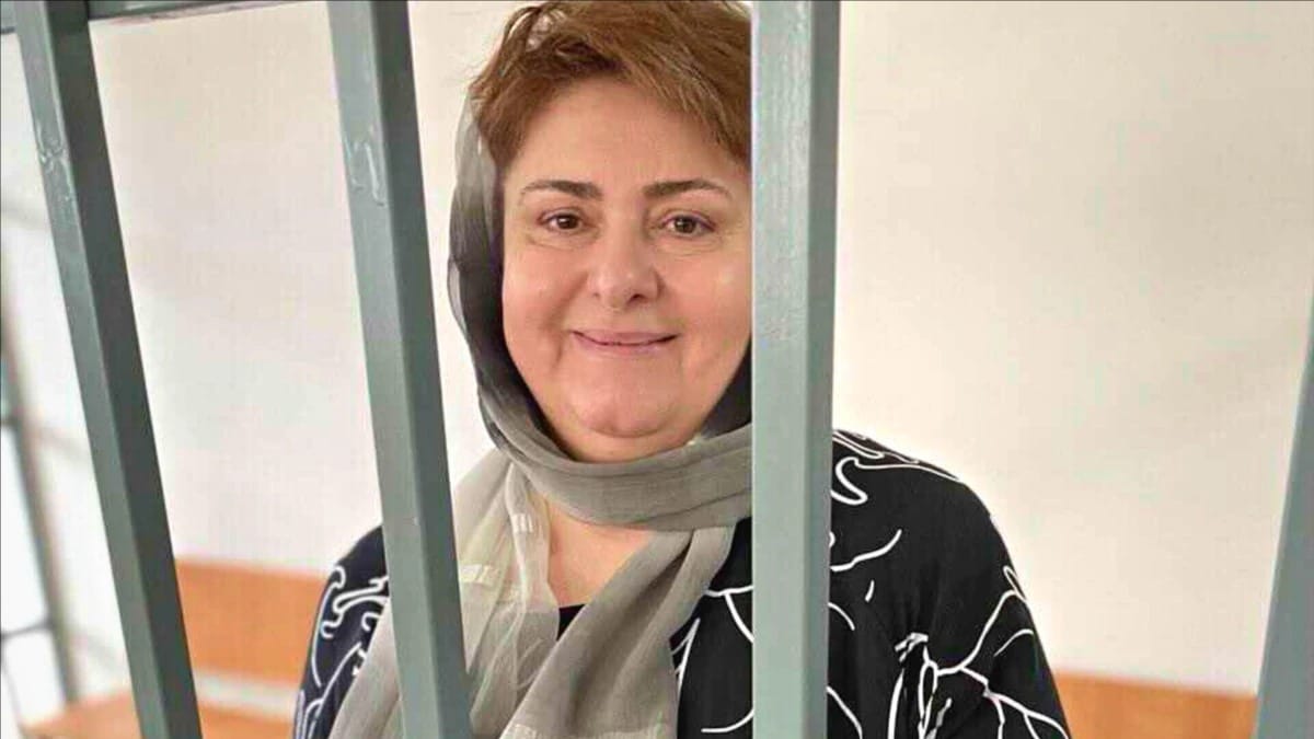 Уволился эксперт, который установил, что Зарема Мусаева навредила полицейскому. Ранее независимый эксперт опроверг его заключение