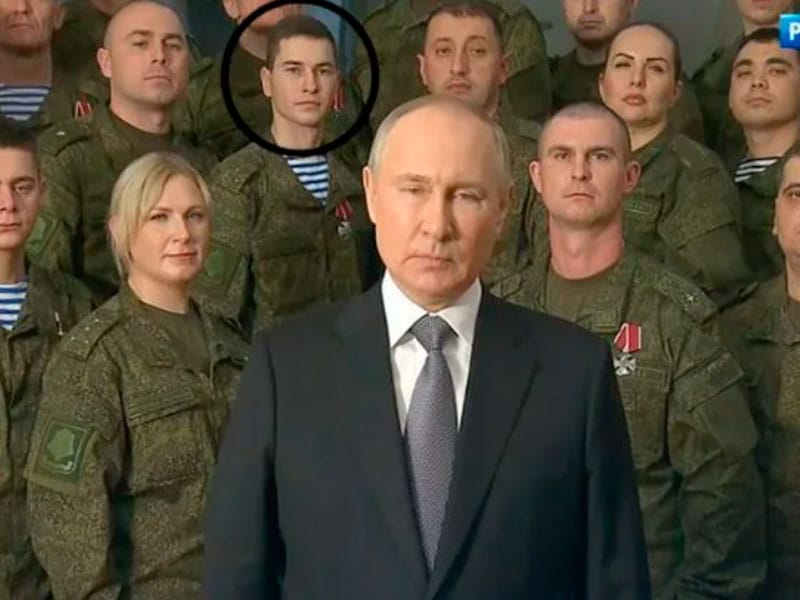 В Украине погиб лейтенант, снимавшийся за спиной Путина в новогоднем обращении