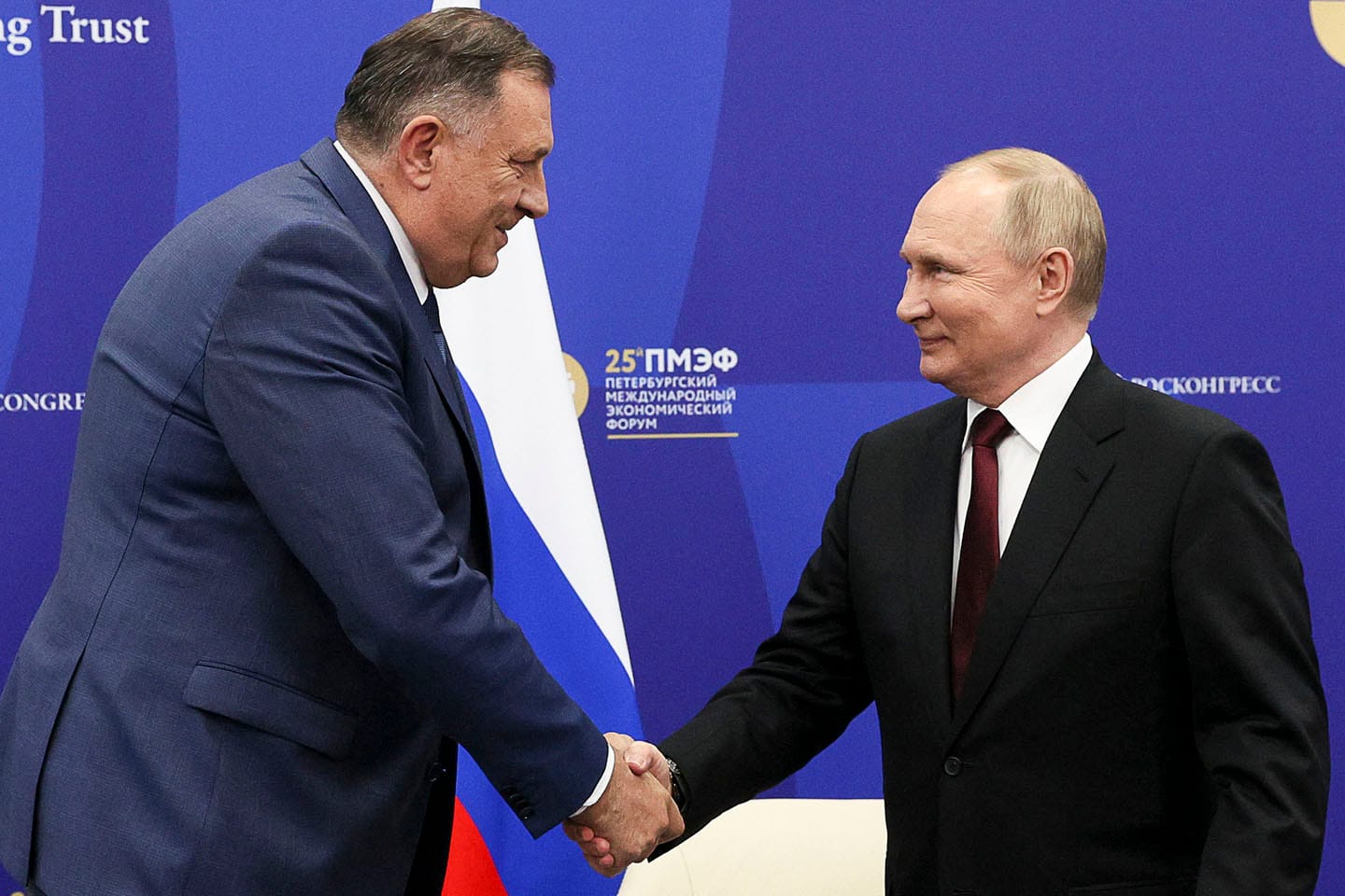 Боснийская генпрокуратура предъявила обвинения в сепаратизме пророссийскому лидеру Республики Сербской Милораду Додику