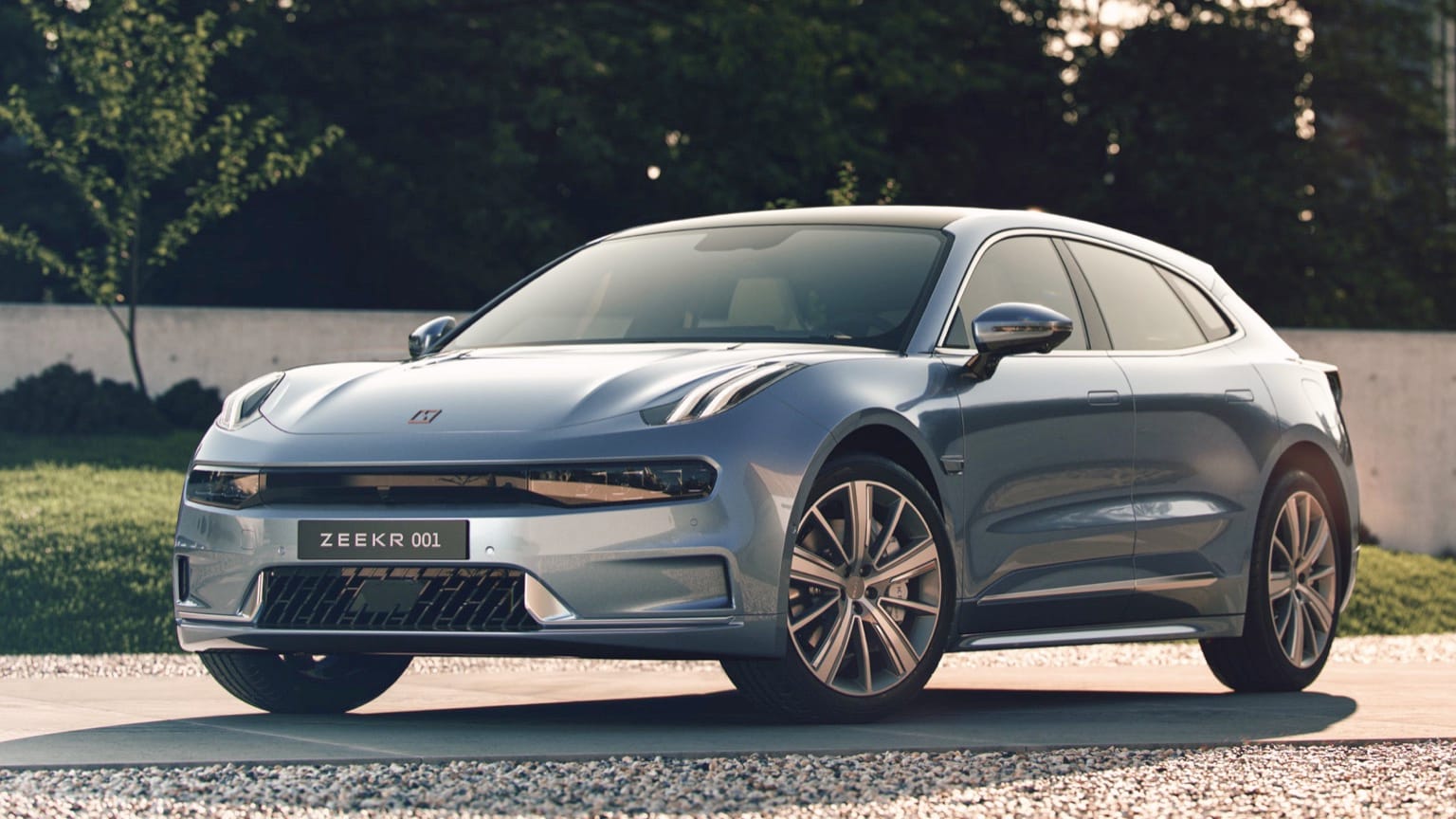 Китайский производитель электромобилей отключит их ПО в РФ, чтобы дистанцироваться от серых поставок и не попасть под санкции США — эксперт