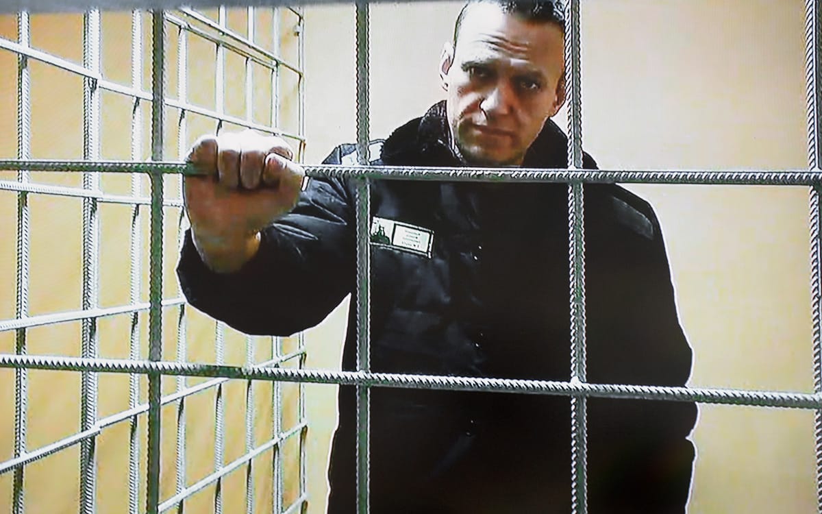 Navalny: «Putin’s propagandists are real warmongers and a political force»