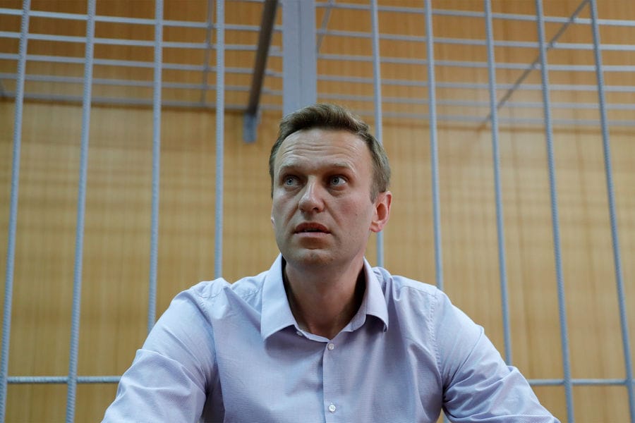 “Space journey continues”: Navalny wrote first letter from new penal colony 