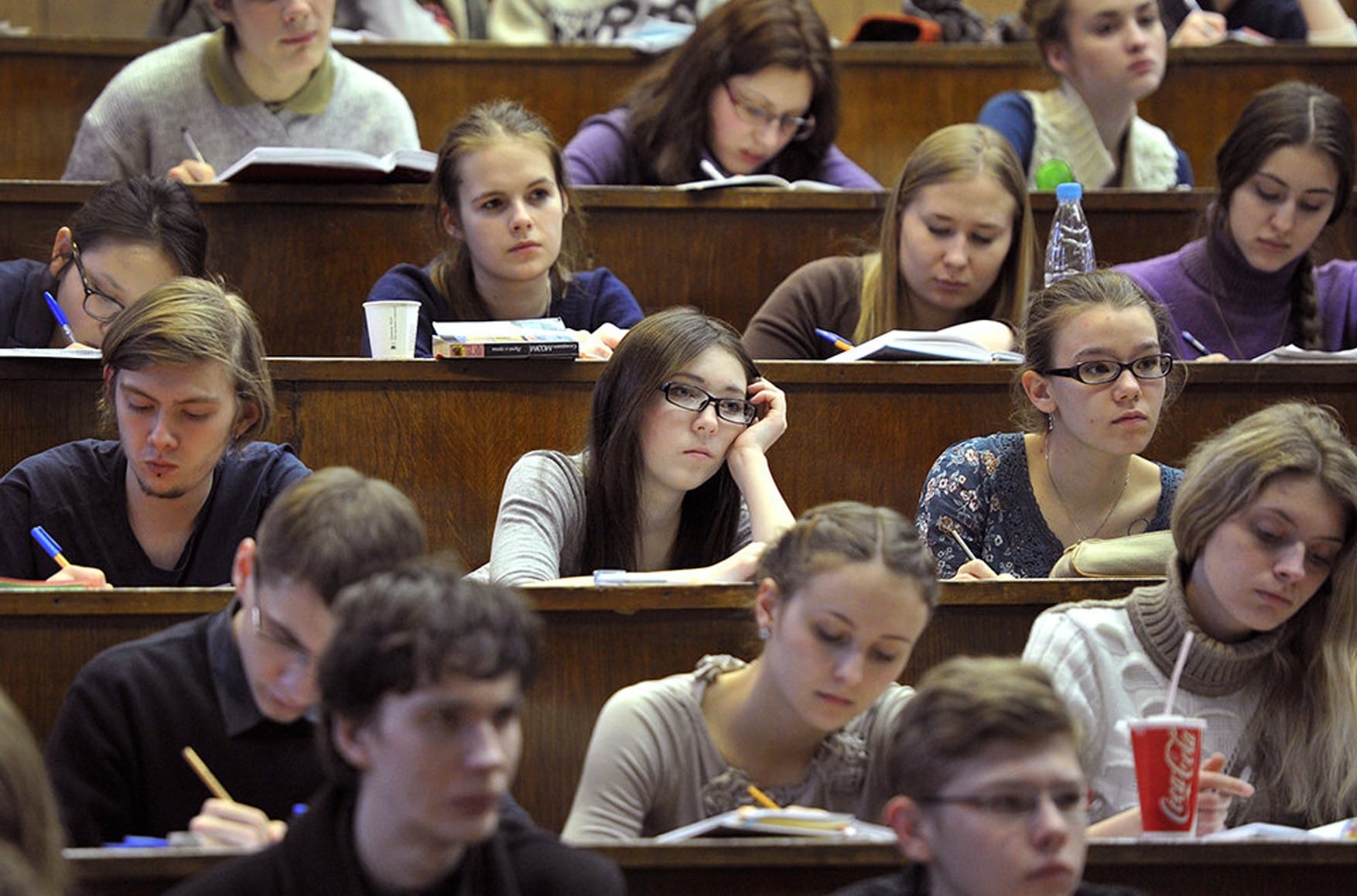 “They're taking my future away from me!” How Russian journalism grads and first-year applicants see their prospects