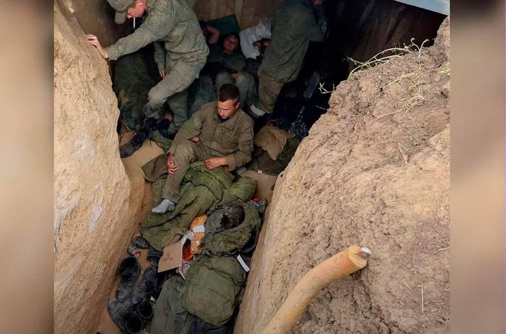 Russian servicemen held hostage and beaten up for refusal to fight in Ukraine