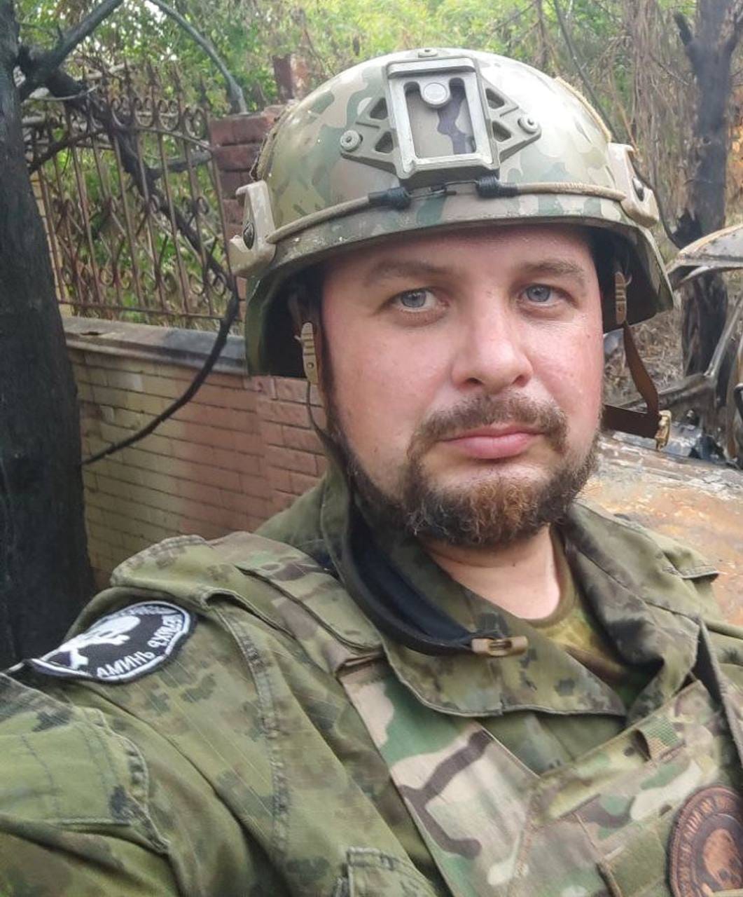 Prominent Russian pro-war blogger Vladlen Tatarsky killed in St. Peterburg cafe blast, investigation underway