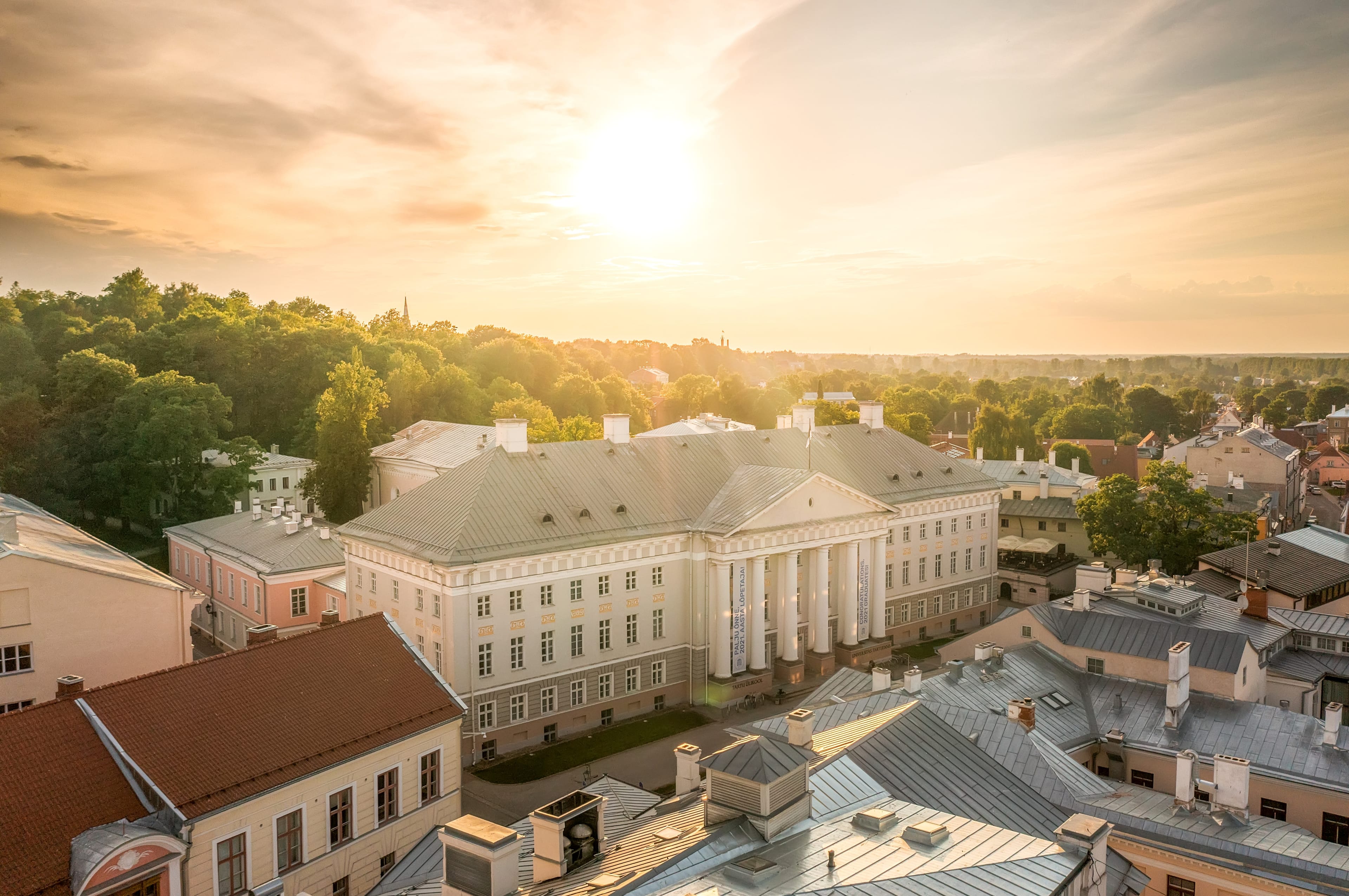 Estonia detains University of Tartu professor  suspected of collaboration with Russian special services