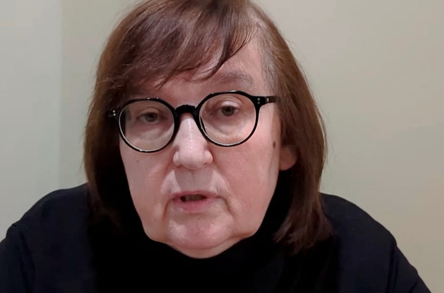 Investigators threatening to bury Navalny in penal colony if his mother doesn’t agree to secret funeral within three hours