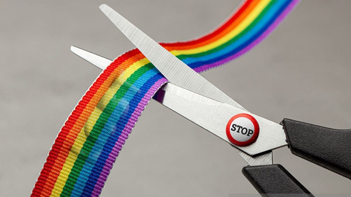 Phobias in place of ideologies: Why are politicians so preoccupied with “LGBT” and migration issues?