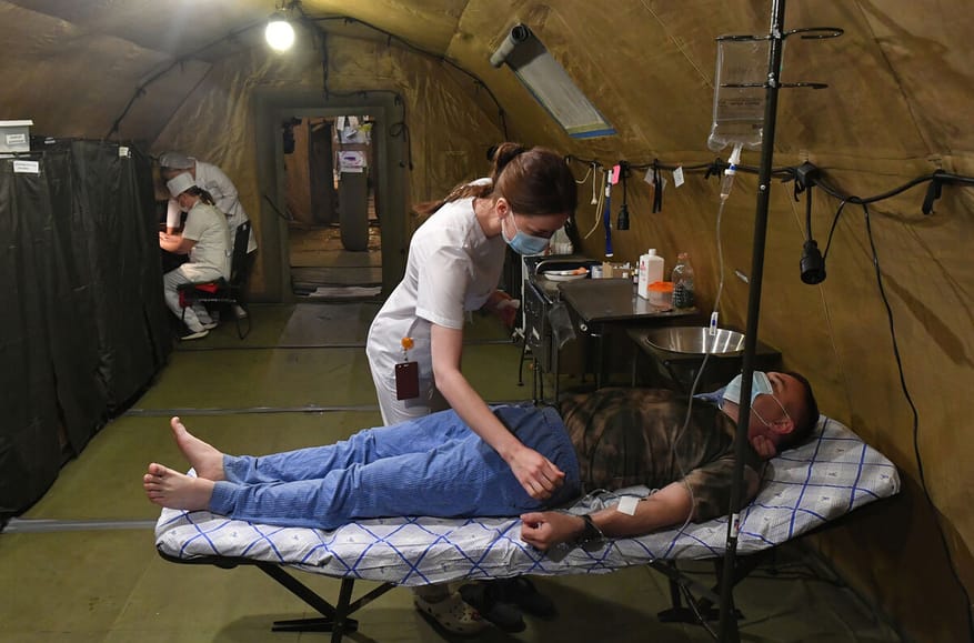 Russia sends “hundreds” of its wounded soldiers from Ukraine to North Korea for treatment