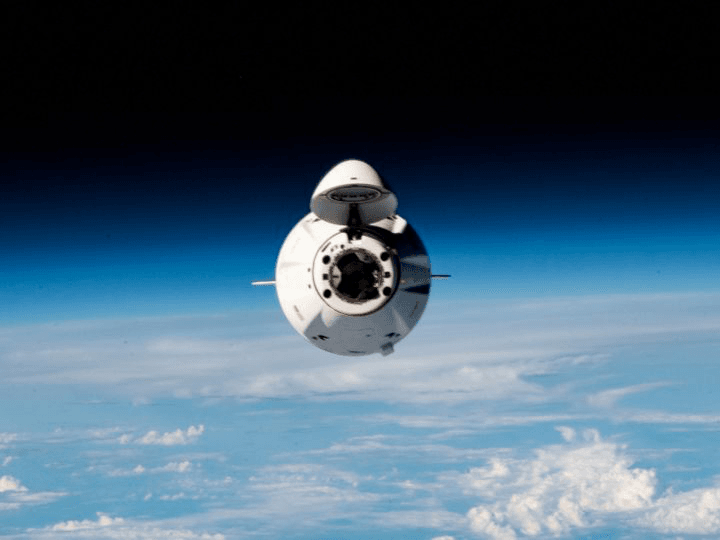 Musk threatens to retire Dragon spacecraft amid feud with Trump, then backtracks — analyst warns of risks to U.S. space program