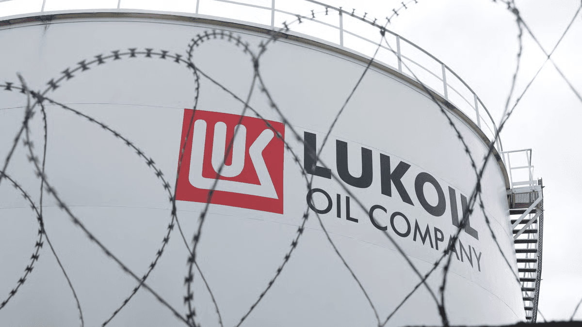Swiss firm Gunvor withdraws bid to purchase overseas assets of Russia’s sanctioned oil major Lukoil after U.S. labels it a “Kremlin puppet”