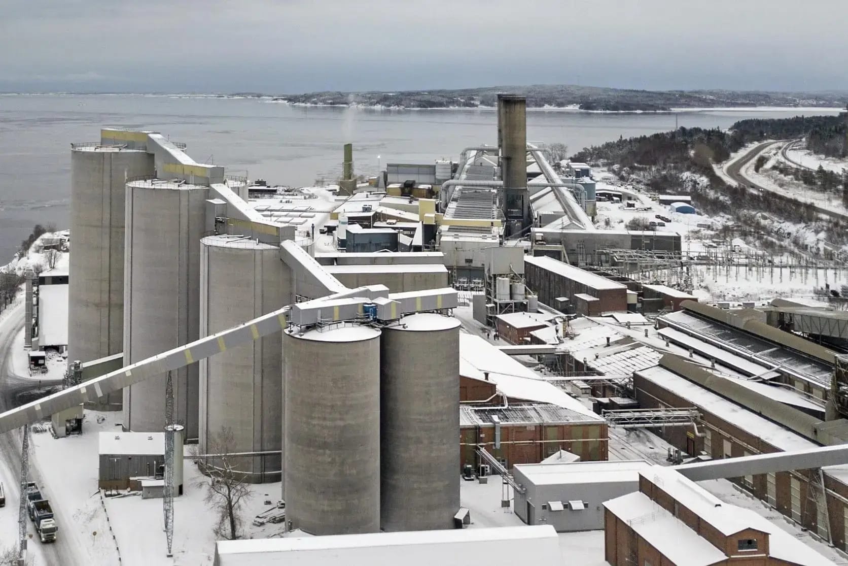 Prosecutors search Rusal-controlled aluminum plant in Sweden as two executives detained on suspicion of sanctions violations