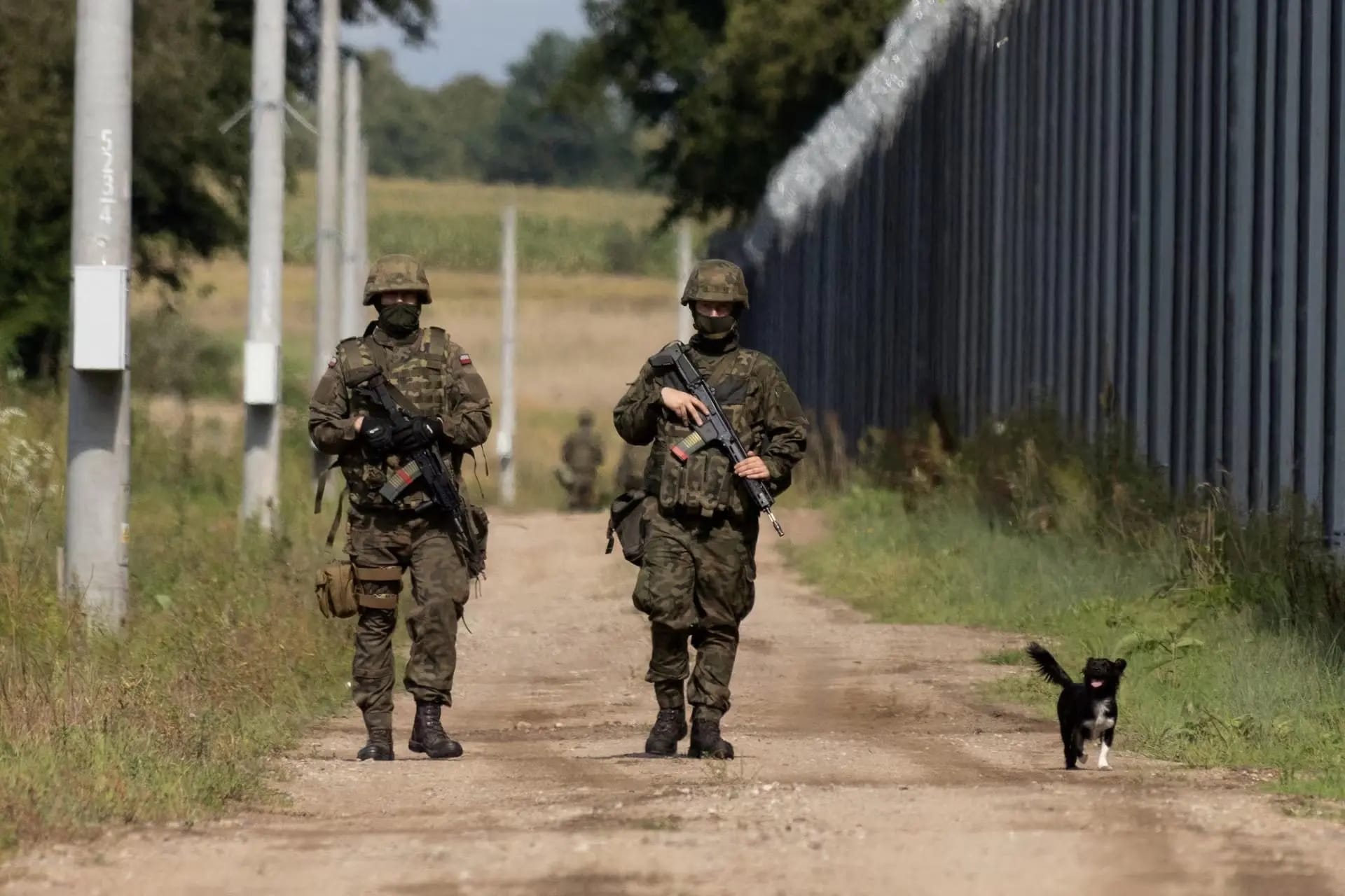 Poland creates new military formation to protect border with Russia and Belarus