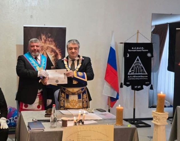Anatoly Gelyukh (left) and Andrei Bogdanov