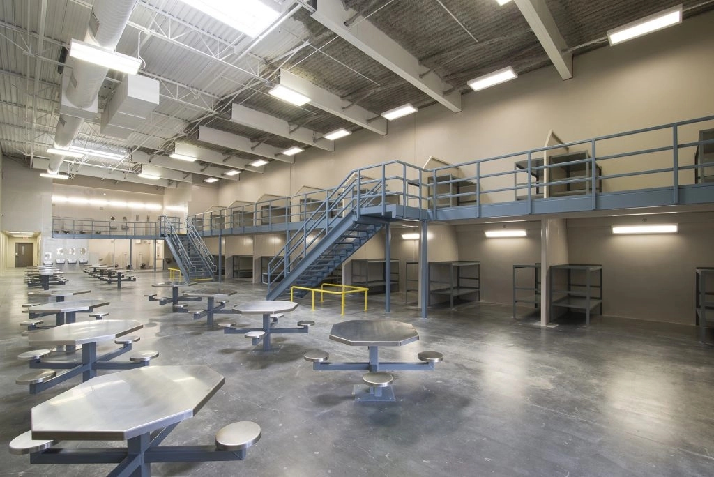Conditions in U.S. migrant detention centers