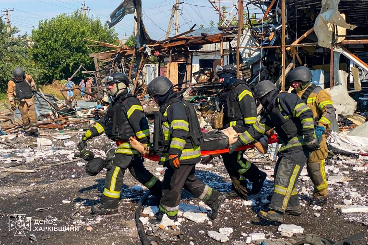 Aftermath of the Russian strike on Pechenihy