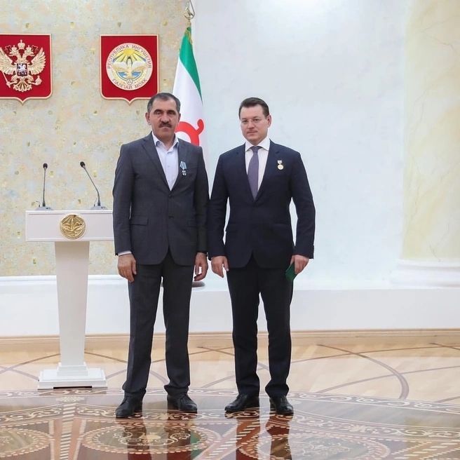 Ingushetia's then-leader Yunus-Bek Yevkurov and General Alexander Kumanyaev