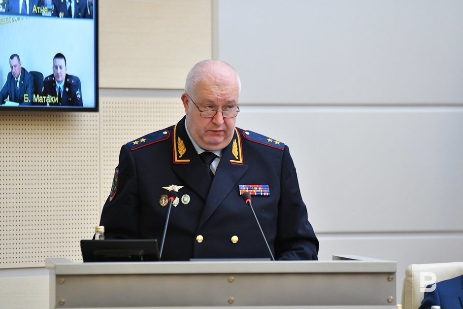 Lieutenant General Mikhail Litvinov