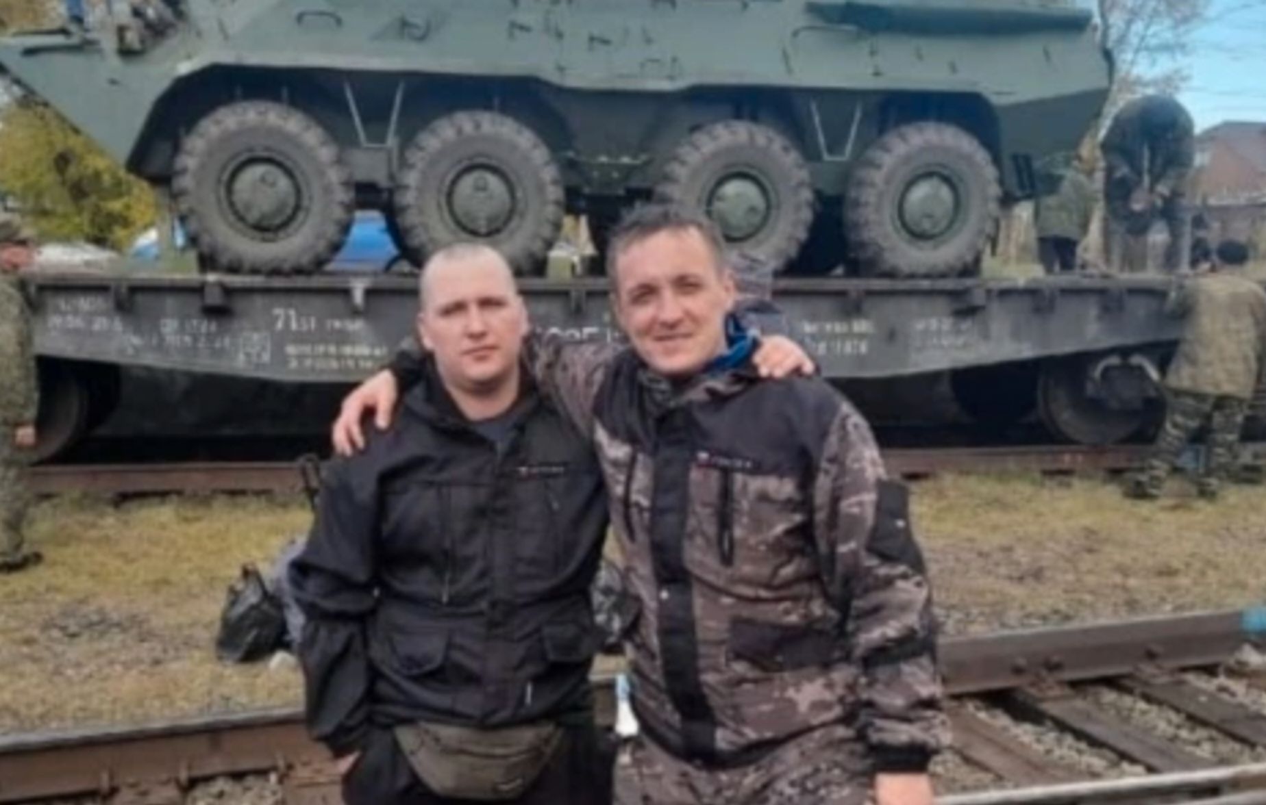 Alexander Koltun (right)