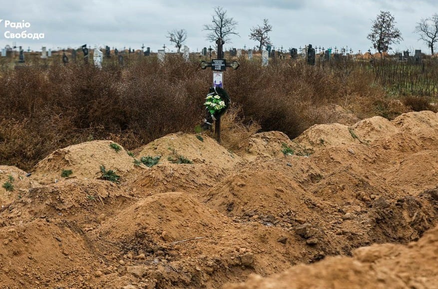432 bodies of civilians killed by Russians found in Kherson region, reports Ukrainian Prosecutor General's Office
