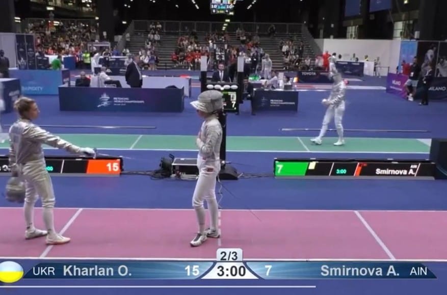 Ukrainian fencer Olha Kharlan disqualified at World Championships after refusing to shake hands with Russian opponent