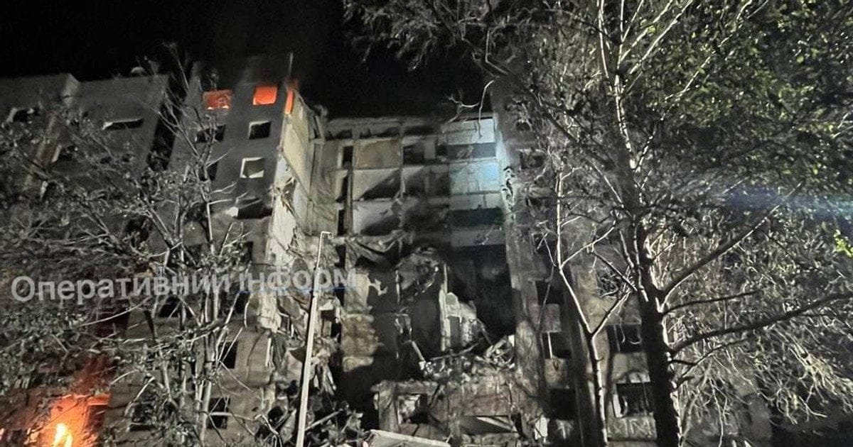 Russia bombs civilian areas of Kostiantynivka one hour ahead of Victory Day ceasefire