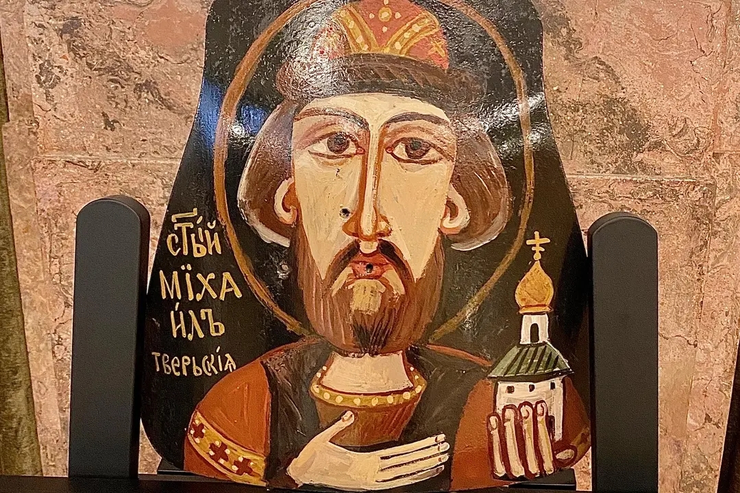 An icon of Mikhail Yaroslavovich, the Prince of Tver, one of the saints of the Russian Orthodox Church, painted on a body armor plate which the exhibition's organizers say was used by a Russian soldier in Ukraine. Photo: The Insider