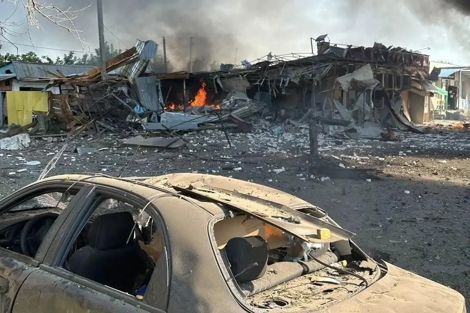 Aftermath of the Russian strike on Pechenihy. Photo: Volodymyr Zelensky