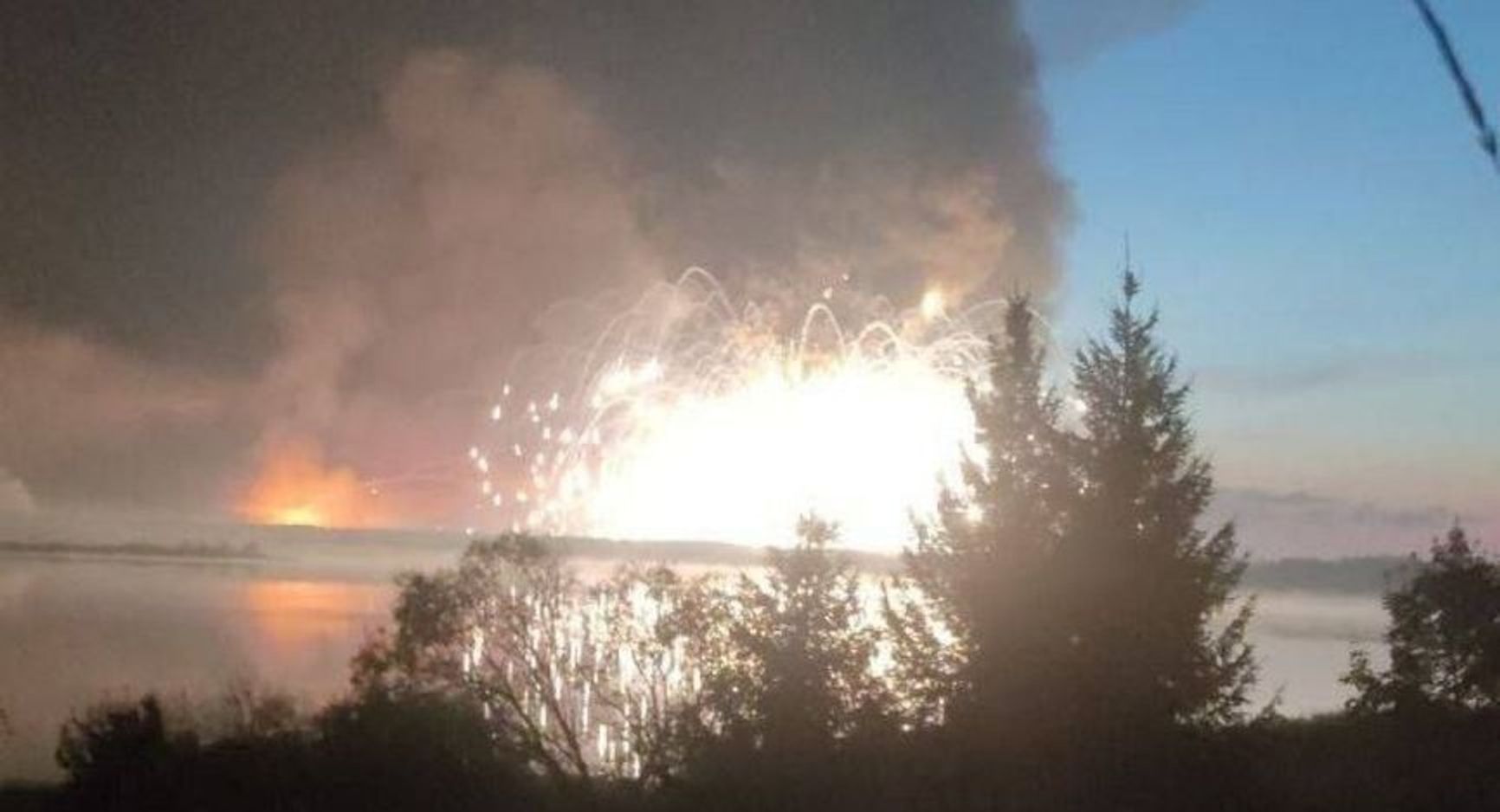 Explosions at the 107th GRAU arsenal near Toropets in Russia's Tver Region after a Ukrainian drone attack.