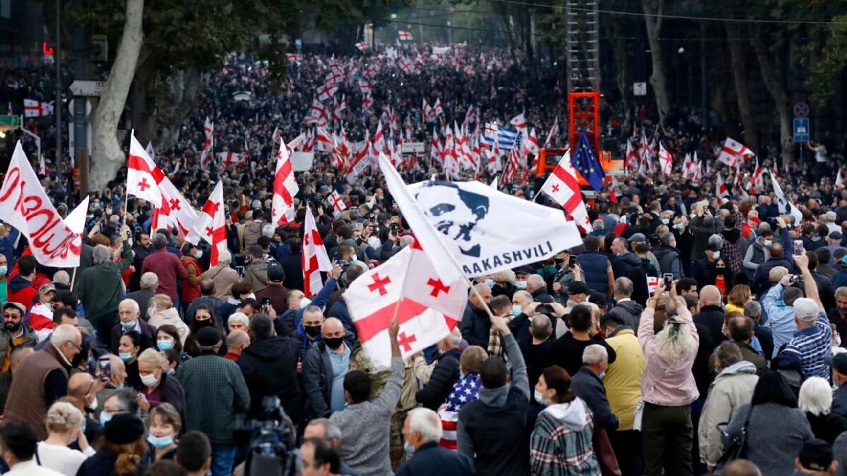 Thousands protested in Tbilisi in November 2021 demanding Saakashvili's release