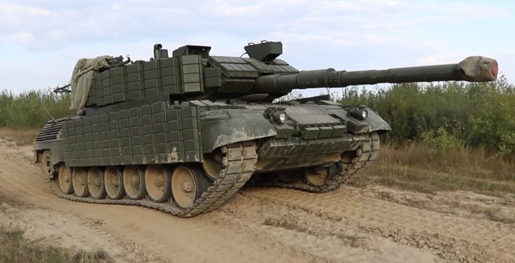 Танк Leopard 1A5 с динамической защитой «Контакт-1»