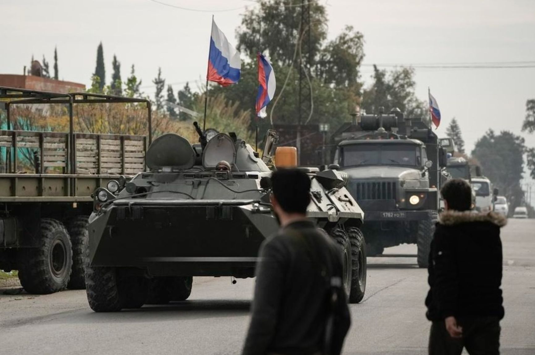 Российская военная техника рядом с базой Хмеймим в Латакии. Фото: AP Photo/Leo Correa