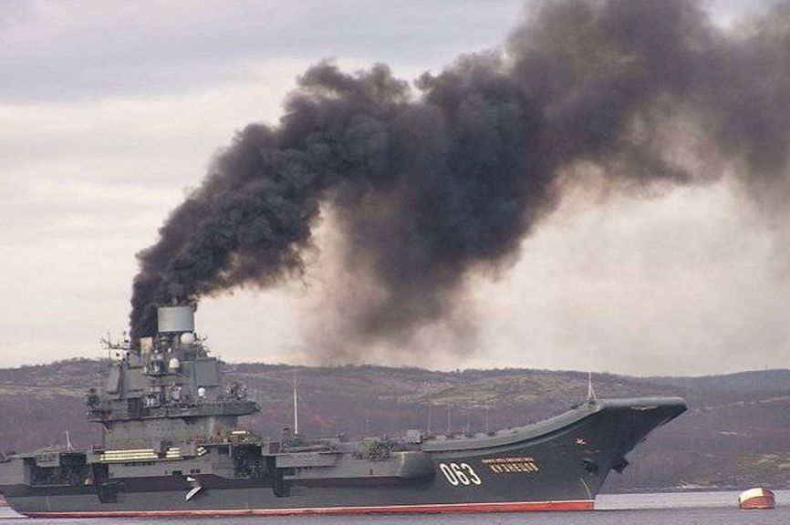  Russia's only aircraft carrier, the Admiral Kuznetsov