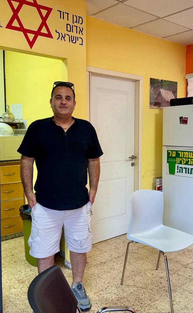 Надер Кахлони