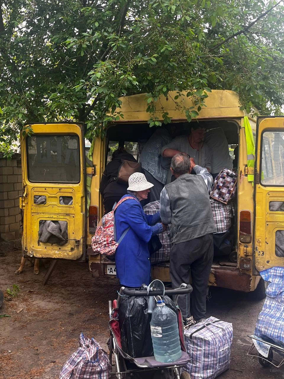 Evacuation from Oleshky