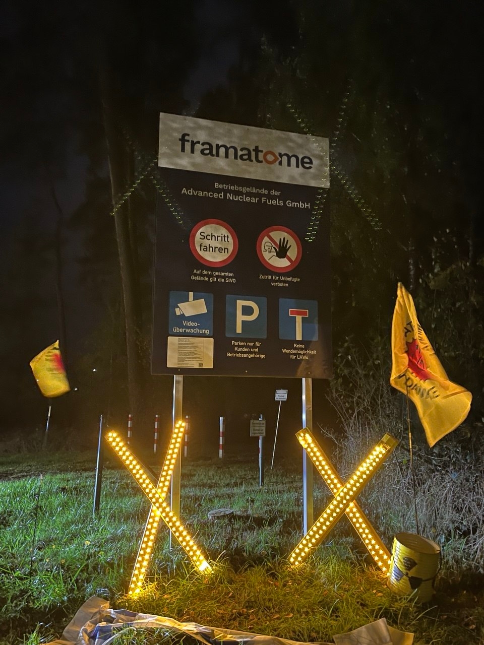 Protest at the nuclear fuel plant in Lingen